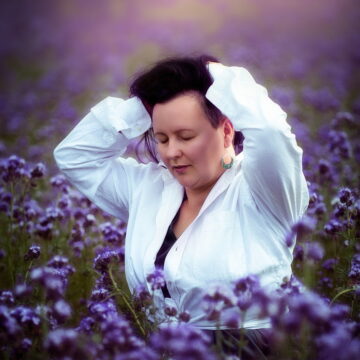 Biała koszula dobra do wszystkiego…